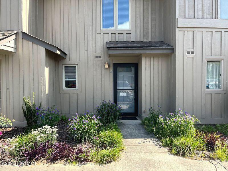 940 Linden Rd. - 1